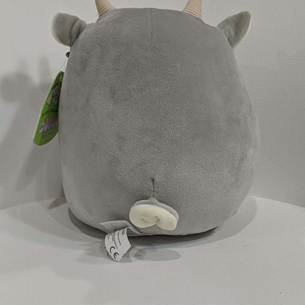 Squishmallows Walker the Goat 8" - Picture 2 of 3